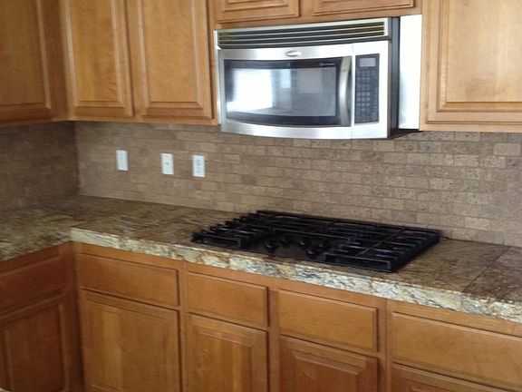 3rd image of 24432 Eucalyptus Ave #End