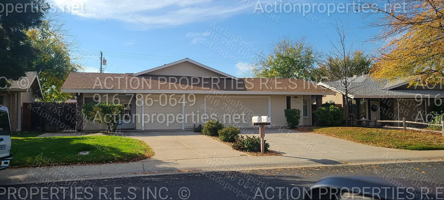 1722 Kent St #A photo 1