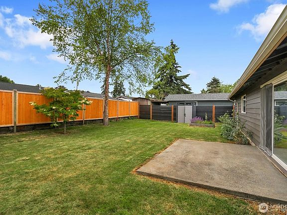 3rd image of 24415 14th Avenue S