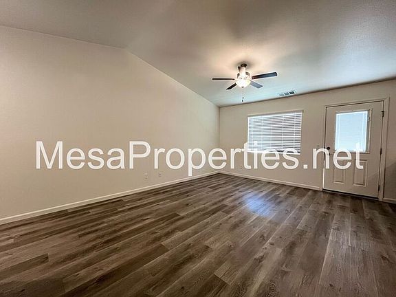 3rd image of 9550 Tamarisk Ave APT 132