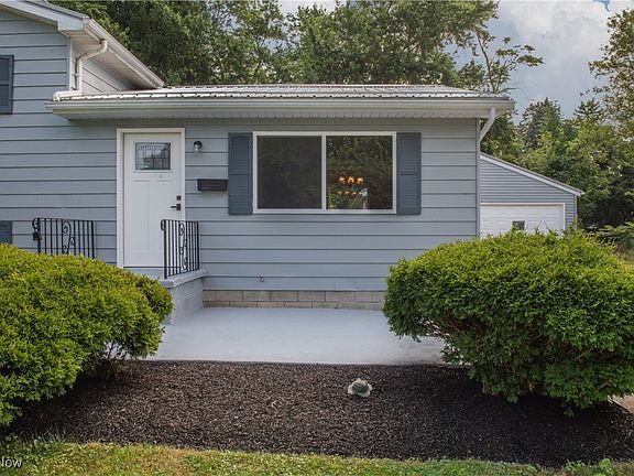 4th image of 159 Lettie Ave