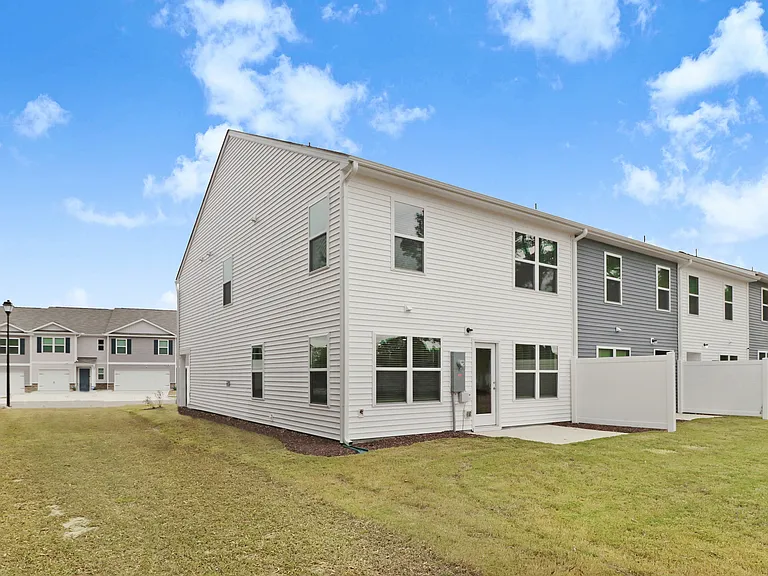156 Seymour Village Dr #1 — Photo 4