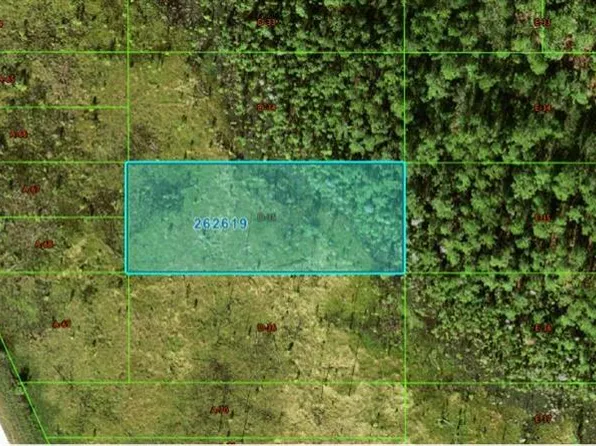 Old Grade Rd #D-35, Polk City, FL 33868