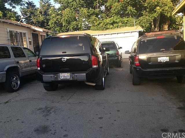 2nd image of 9418 Bandera St