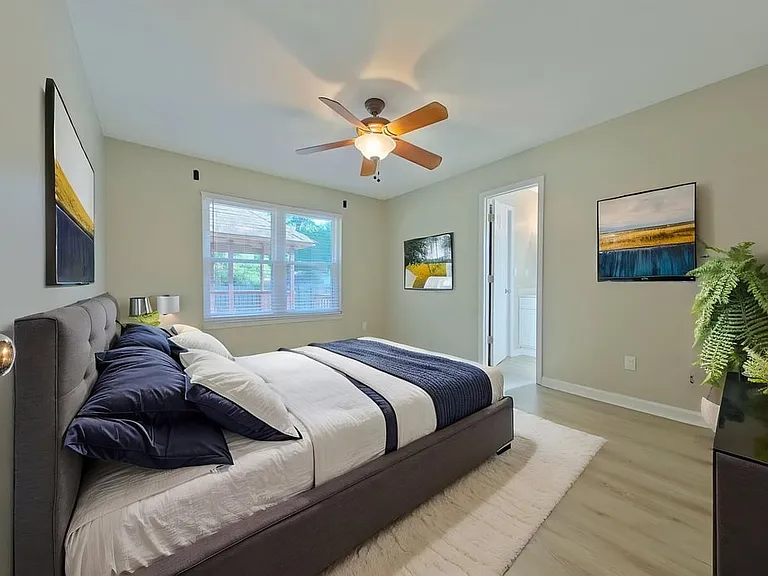 317 Springwood Cir — Photo 11