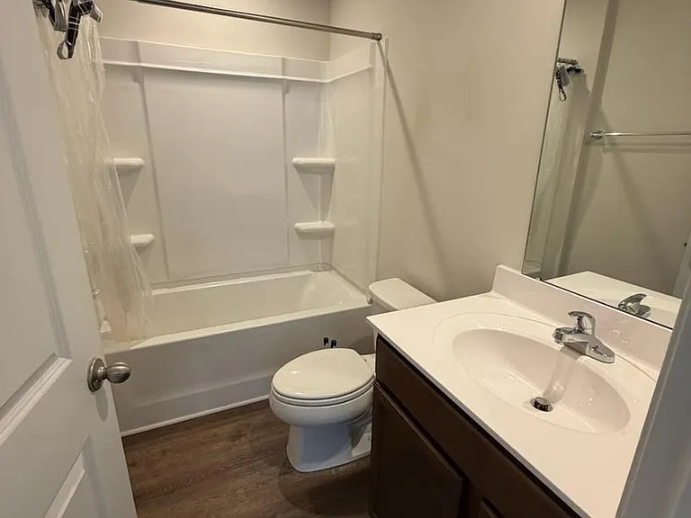 131 Highland Dr — Photo 10