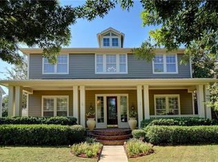 8104 Bridge St, North Richland Hills, TX 76180