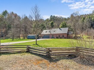 100 Plateau Rd, East Calais, VT 05650