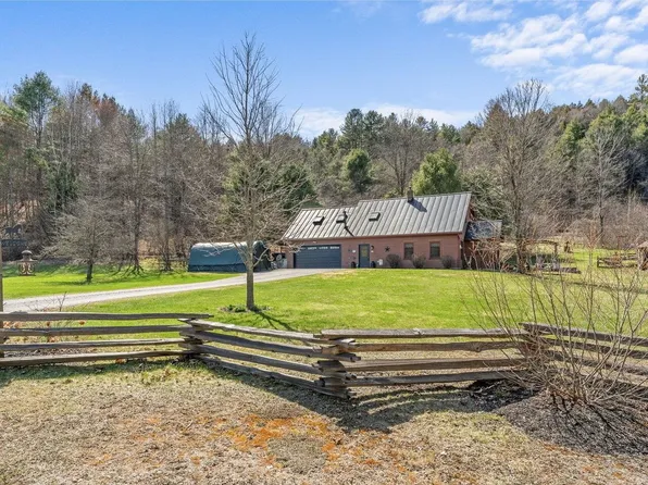 100 Plateau Road, Calais, VT 05650