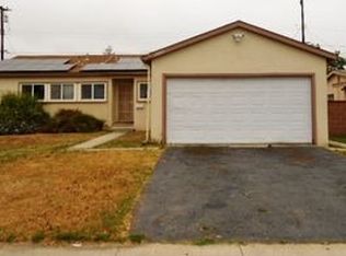 2665 W Shadow Ln, Anaheim, CA 92801
