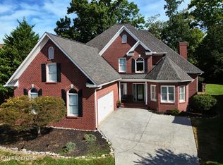 9830 Giverny Cir, Knoxville, TN 37922