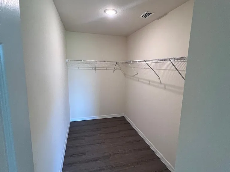 1150 Norge Ct — Photo 10