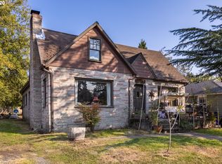 2435 Onyx St, Eugene, OR 97403