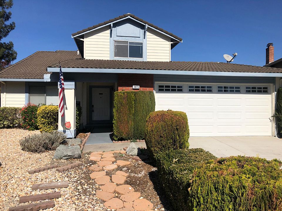 1st image of 5675 Torrey Pine Ct