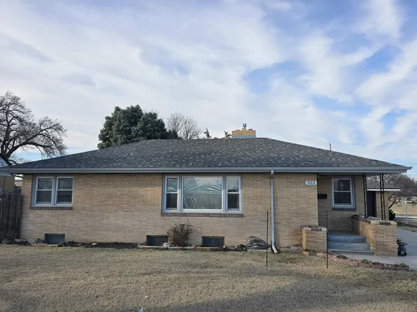 523 W 23rd St, Hays, KS 67601