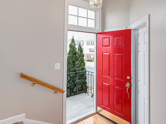 4th image of 18003 Foxworth Ct