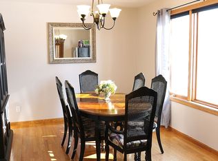 6420 Wolf Creek Trl NE, Cedar Rapids, IA 52411