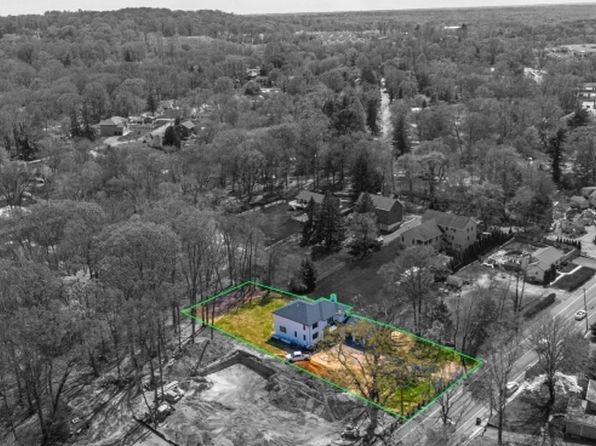18 Lloyd Rd, Marlboro Twp., NJ 07751