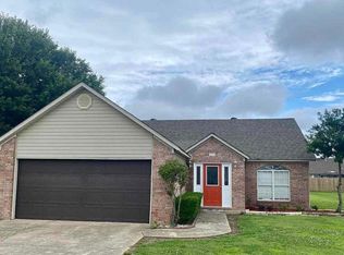 1210 Pauline St, Trumann, AR 72472