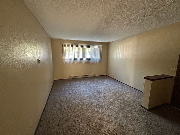 2nd image of 2985 Wildwood Dr
