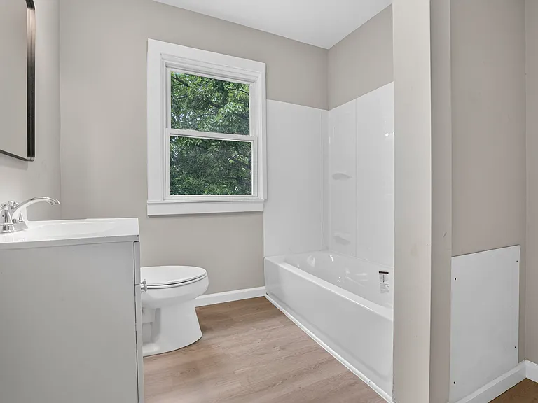 1770 Kent St #1770 — Photo 7