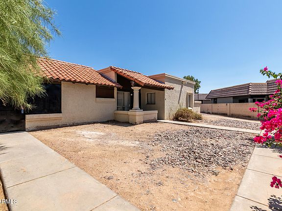 2nd image of 9020 W HIGHLAND Avenue #19