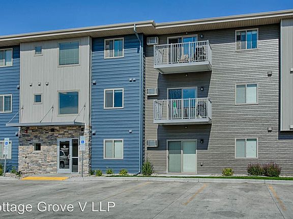4th image of 4224 Tamarack Dr APT 208