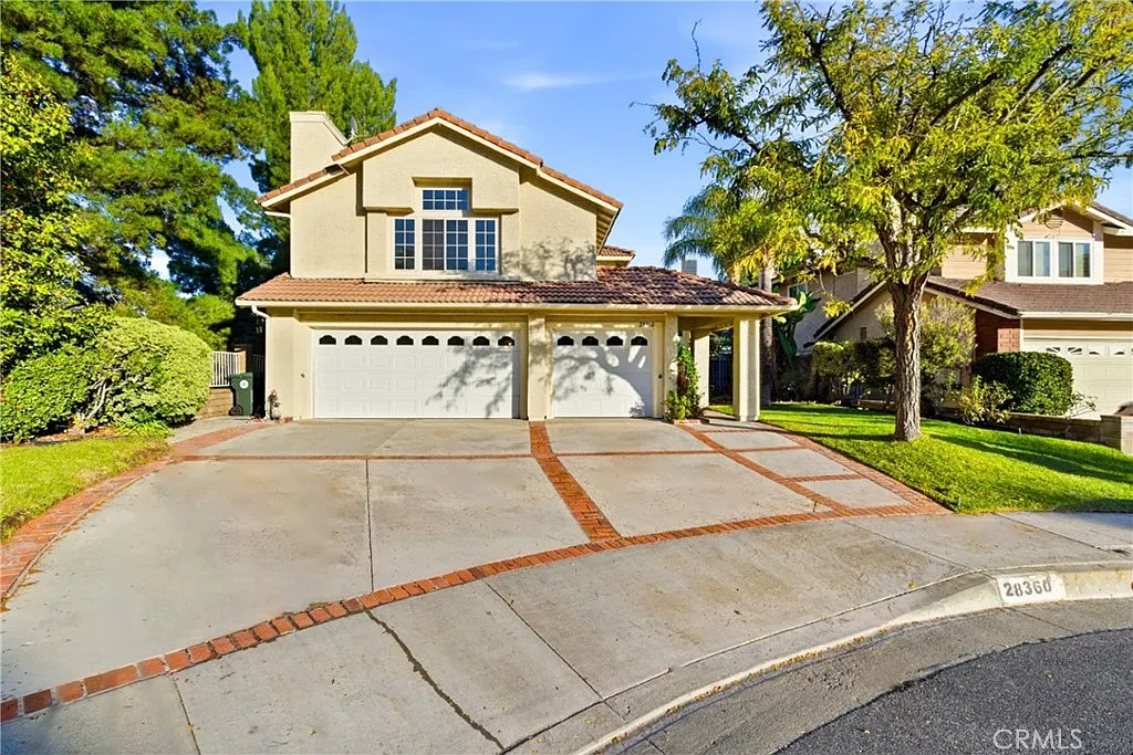 5 bed, 2804 sqft, $5,500 — Photo 2