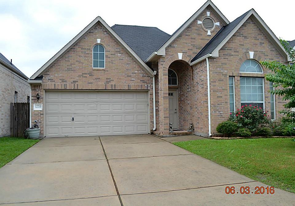 1st image of 12719 Heather Landing Ln