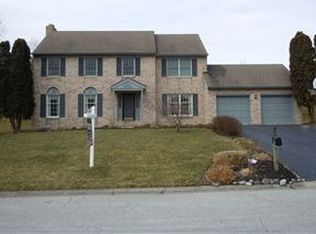 77 Beech Hill Dr, Newark, DE 19711