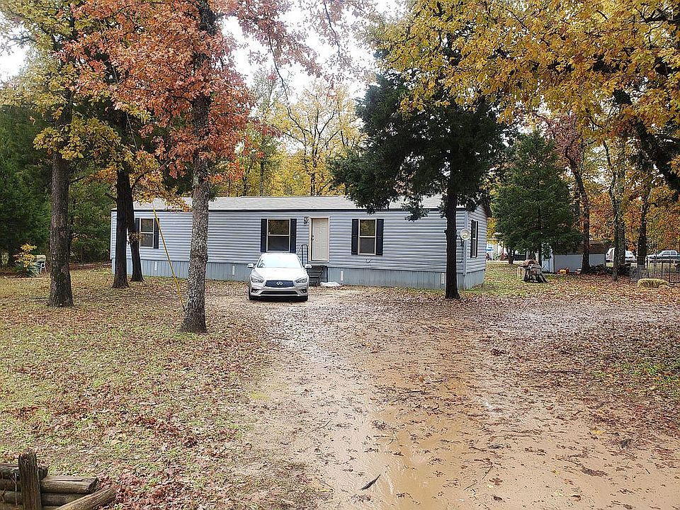 1st image of 180 E Willow Ln