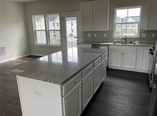 101 Lupine Dr, Mars, PA 16046