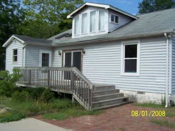 2nd image of 203 Mckinnon Drive