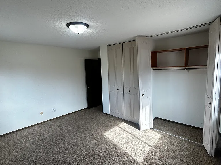 Mechanic Avenue Apartments — Photo 42