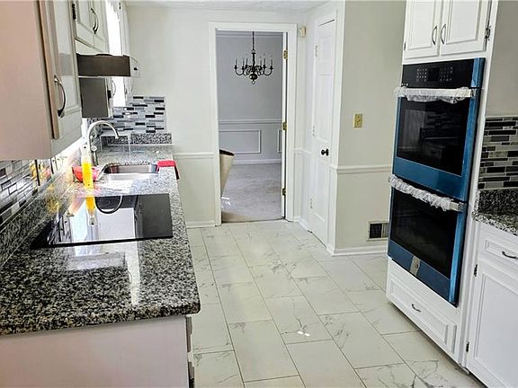 2nd image of 2514 Rockwood Way