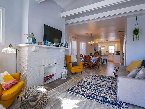 4th image of 18 N Newark Ave #2