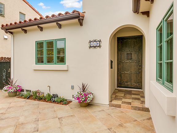 2nd image of 410 La Mirada Ave