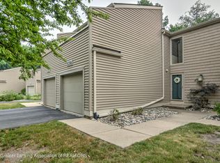3627 E Meadows Ct, Okemos, MI 48864