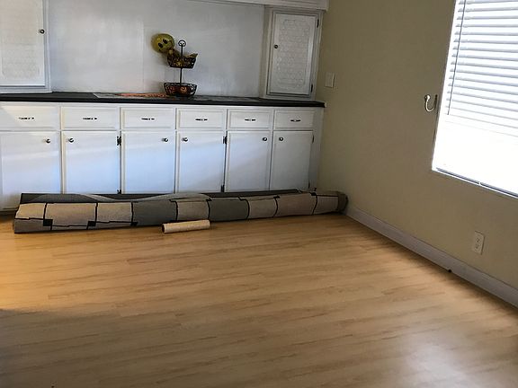 5th image of 1901 E Yosemite Ave Spc 16