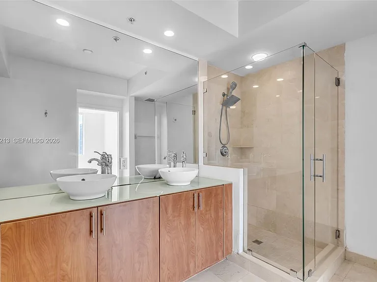 315 NE 3rd Ave #1805 — Photo 22