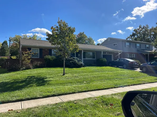 1610 Yellowglen Dr, Cincinnati, OH 45255