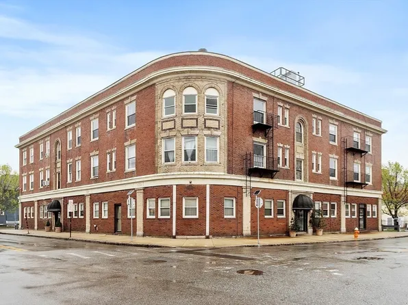 265 Washington Ave #2A, Winthrop, MA 02152