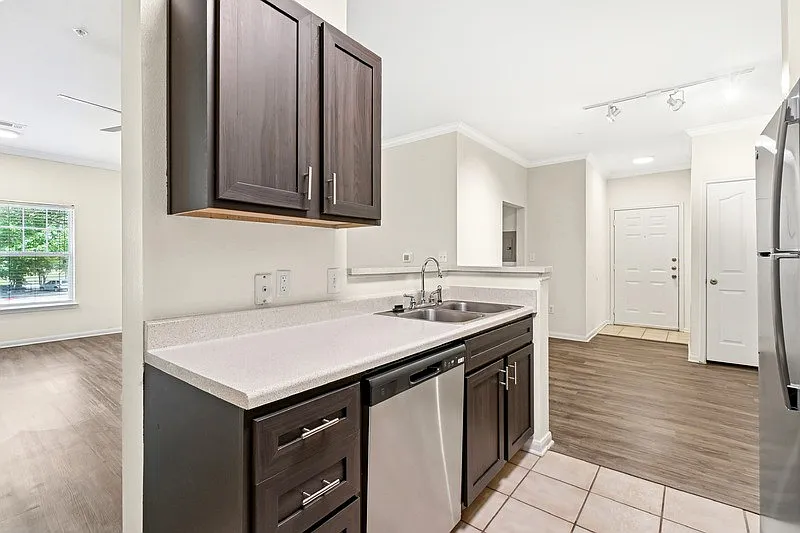 Indigo Pointe — Photo 2