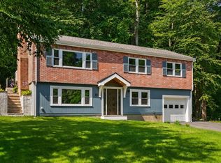 62 Edgewood Rd, Concord, MA 01742