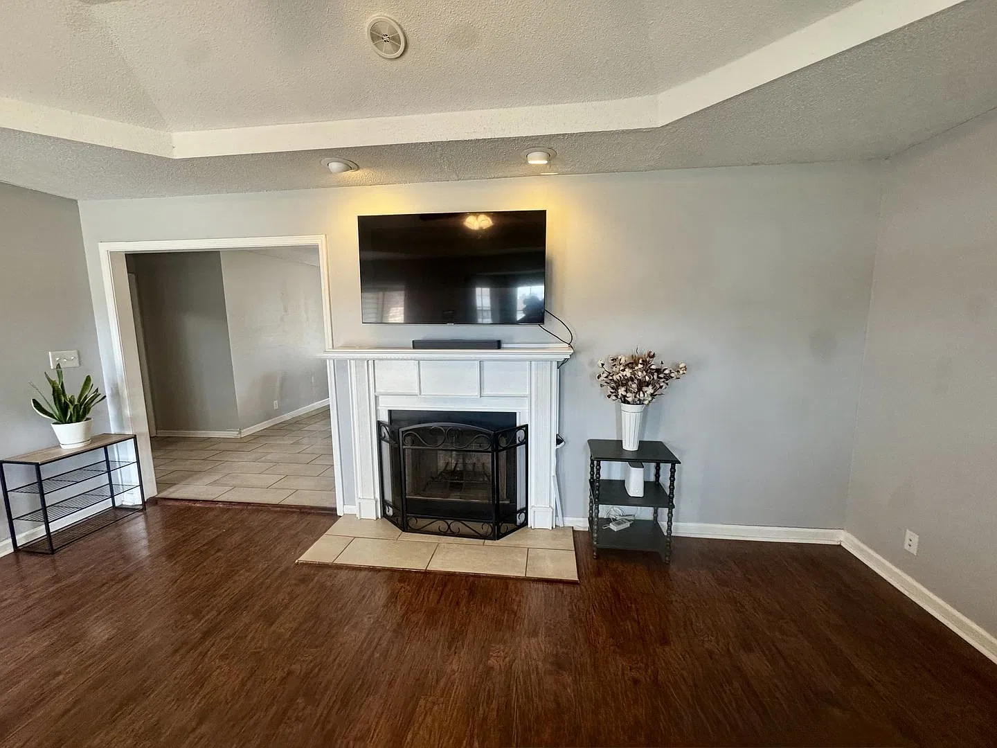3 bed, 1434 sqft, $1,750 — Photo 2