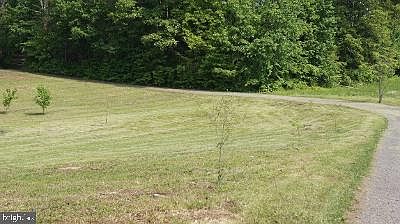 2nd image of 14079 Sowers Ln