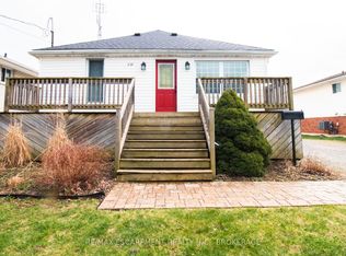539 Woodlawn Rd #1, Welland, ON L3C 3K2