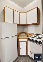 Rented by Bond New York