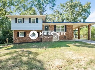 1546 Plover Rd, Jonesboro, GA 30238