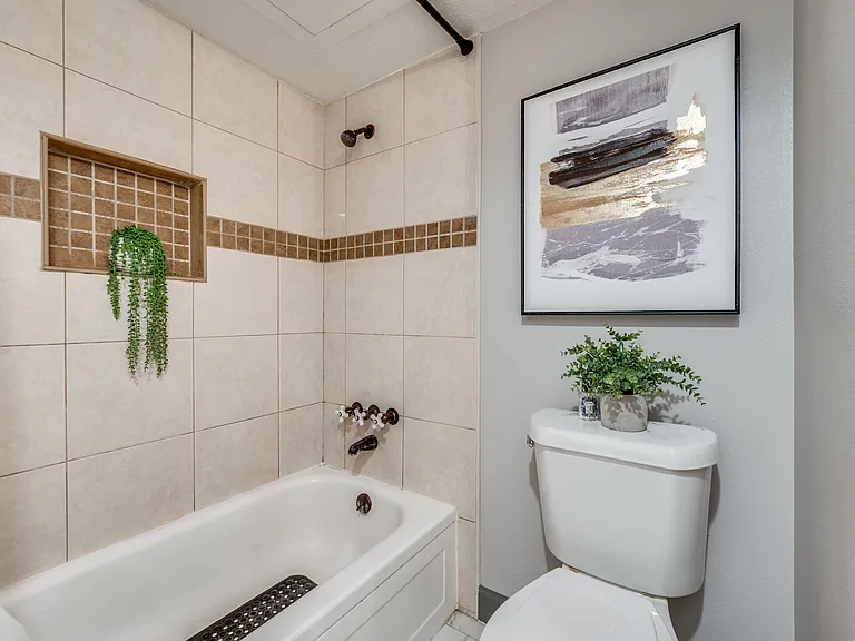 13618 Brookgreen Dr — Photo 3